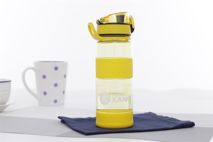 Bình đựng nước nhựa 470 ml DMX-PC003 Màu Vàng