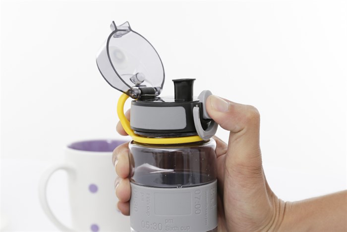 Bình đựng nước nhựa 470 ml DMX-PC003 Màu Xám