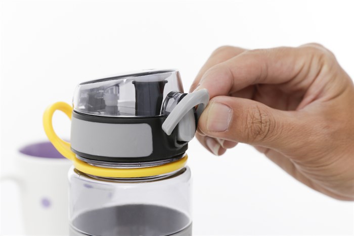 Bình đựng nước nhựa 470 ml DMX-PC003 Màu Xám