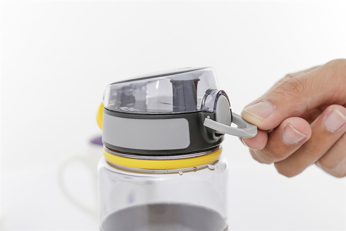 Bình đựng nước nhựa 770 ml DMX-PC004 Màu Xám