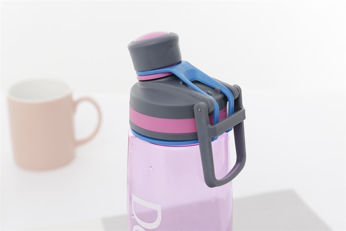 Bình đựng nước nhựa 850 ml Delites PC-005 Màu Hồng