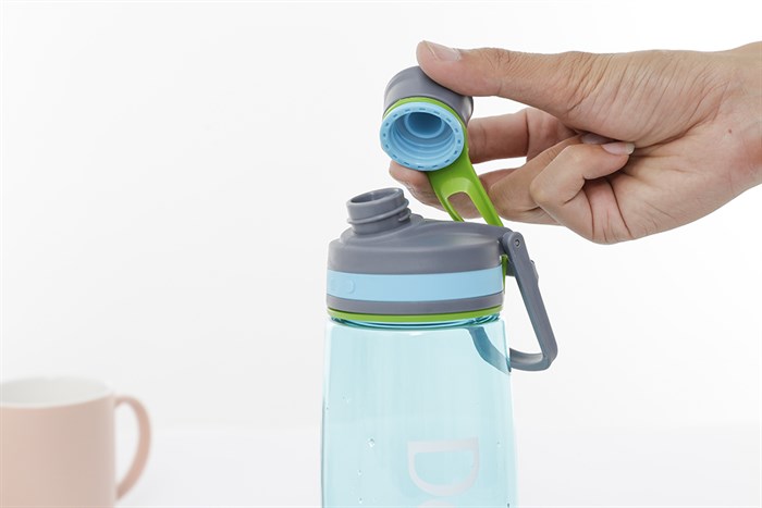 Bình đựng nước nhựa 850 ml Delites PC-005 Màu Xanh Dương