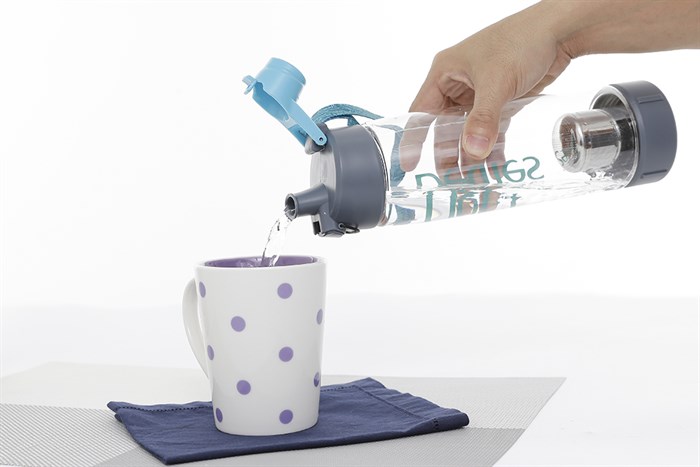 Bình đựng nước nhựa 900 ml Delites PC-006 Màu Xanh Dương