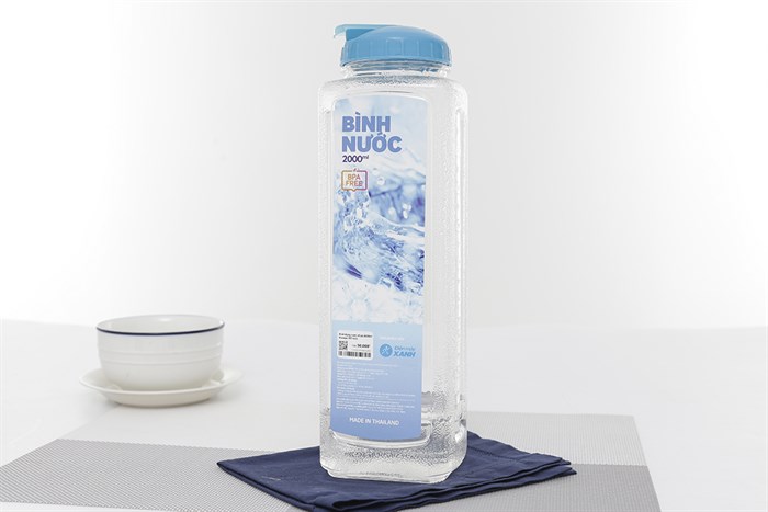 Bình đựng nước nhựa 2 lít Pioneer PET-003 Màu Trắng