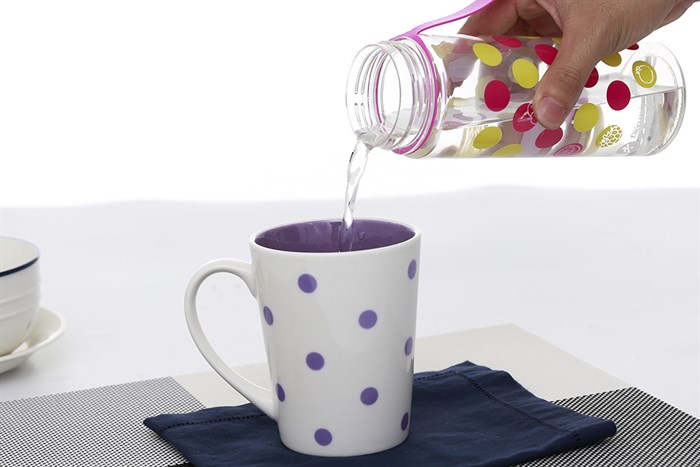 Bình đựng nước nhựa 575 ml Pioneer PP002 Màu Hồng