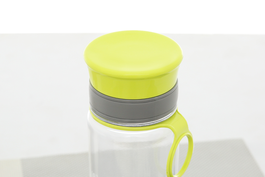 Bình đựng nước nhựa 575 ml Pioneer PP001A Màu Xanh lá