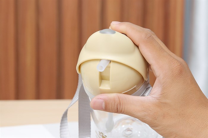 Bình đựng nước nhựa 460 ml DMX DL-19602-B Màu Trắng