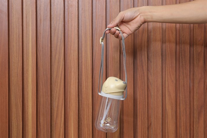 Bình đựng nước nhựa 460 ml DMX DL-19602-B Màu Trắng