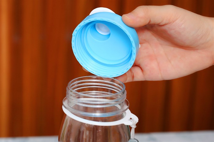 Bình đựng nước nhựa 1 lít Tự Lập TL1-6018 Màu Xanh Dương