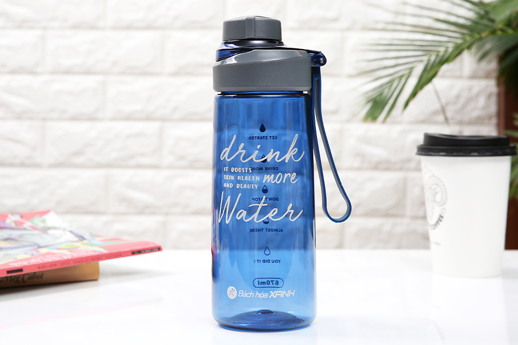Bình đựng nước nhựa 670 ml BHX XL-1912 Màu Xanh Dương