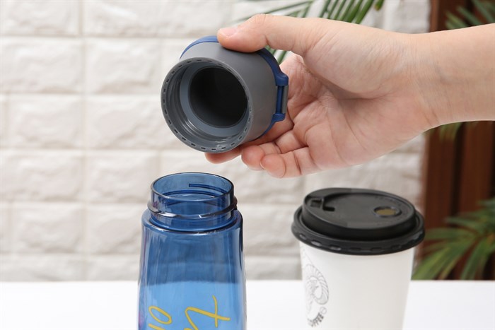 Bình đựng nước nhựa 550 ml BHX XL-1914 Màu Xanh Dương