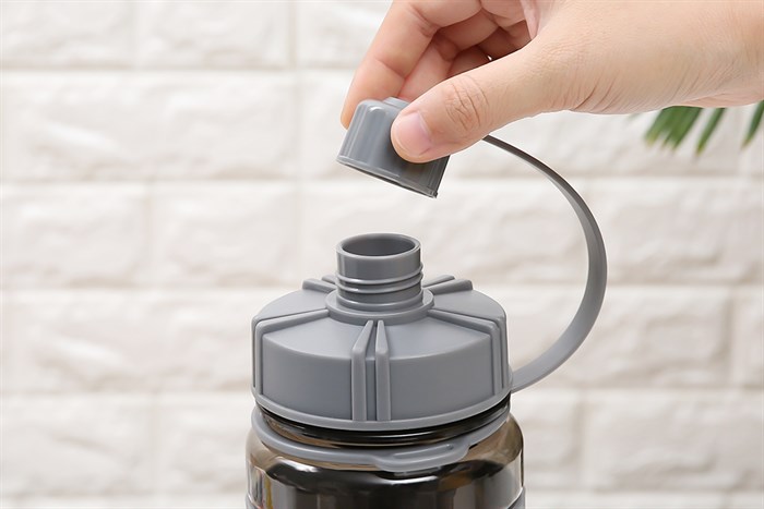 Bình đựng nước nhựa 1 lít BHX DL-19621 Màu Đen