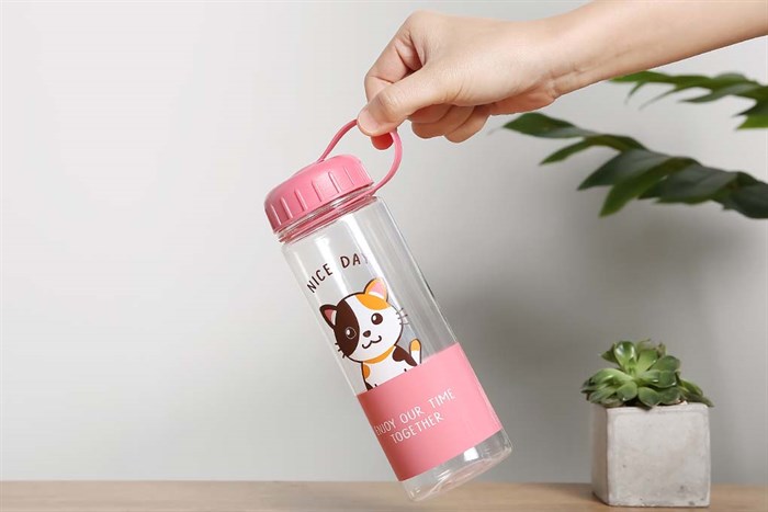 Bình đựng nước nhựa 575 ml Delites PNP3366D Màu Hồng