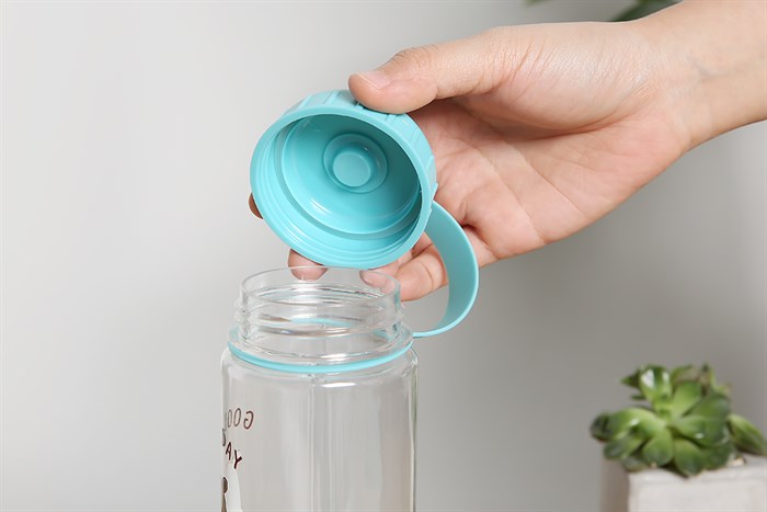 Bình đựng nước nhựa 575 ml Delites PNP3366D Màu Xanh Dương