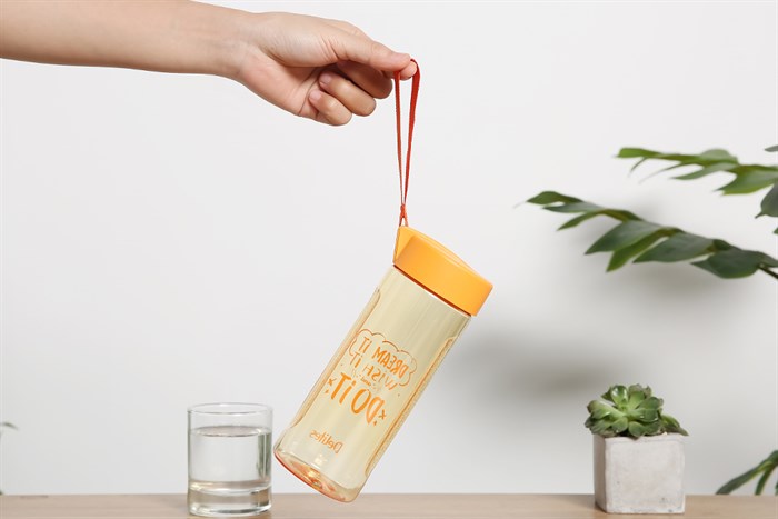 Bình đựng nước nhựa 600 ml Delites PNP3350/13E Màu Cam