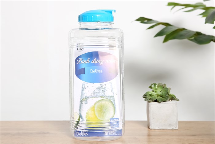 Bình đựng nước nhựa 1900 ml Delites PNP3409/9 Màu Trắng - Xanh