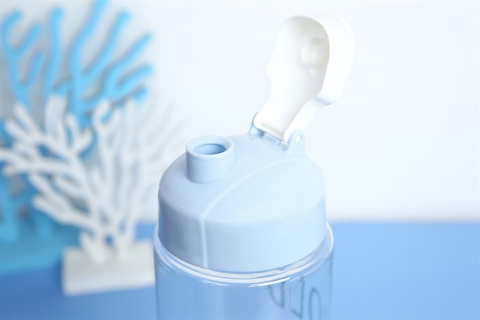 Bình đựng nước nhựa 1050 ml Delites PNP3502/10A Màu Xanh Dương