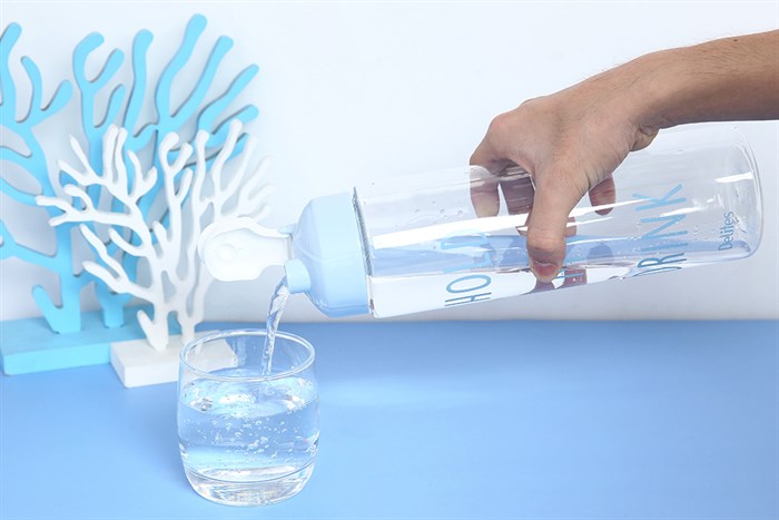 Bình đựng nước nhựa 1050 ml Delites PNP3502/10A Màu Xanh Dương