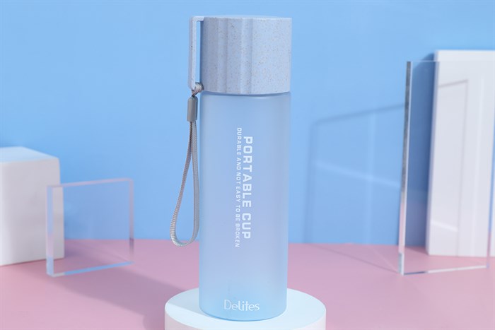 Bình đựng nước nhựa 550 ml Delites TH08771 Màu Xanh Dương