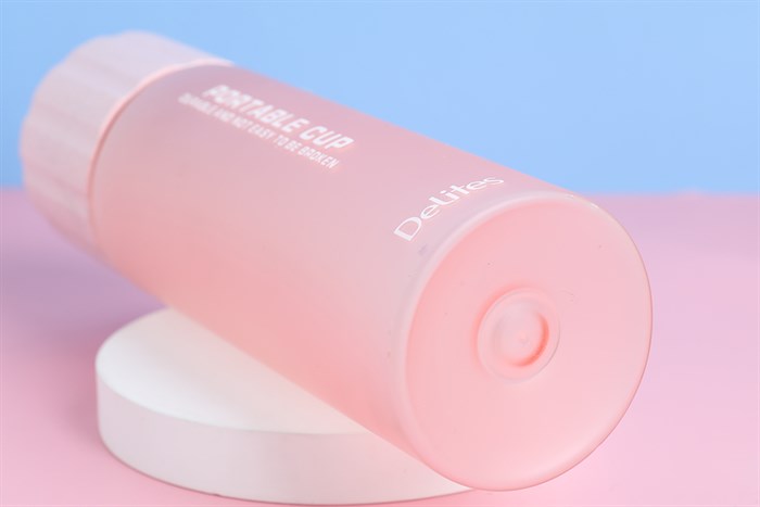 Bình đựng nước nhựa 550 ml Delites TH08771 Màu Hồng
