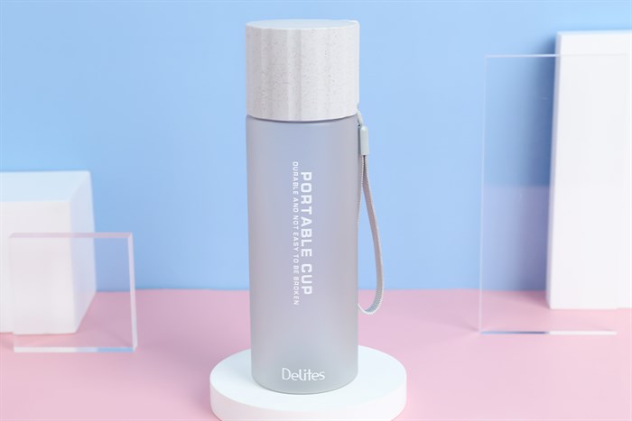 Bình đựng nước nhựa 550 ml Delites TH08771 Màu Xám