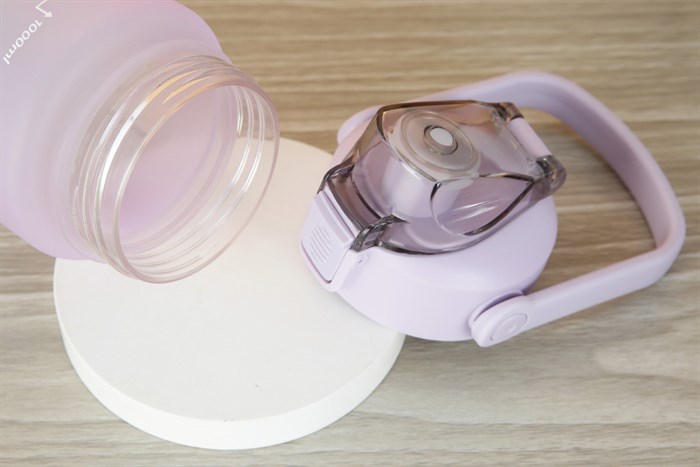 Bình đựng nước nhựa 1lít Delites WP-22801 Màu Xanh tím