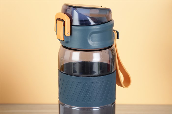 Bình đựng nước nhựa 650 ml Delites WP-22810 Màu Xanh