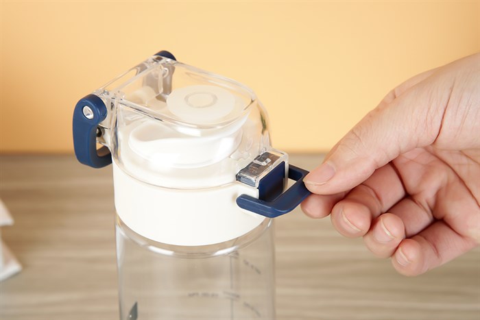 Bình đựng nước nhựa Tritan 620 ml Delites DS-537 Màu Trắng