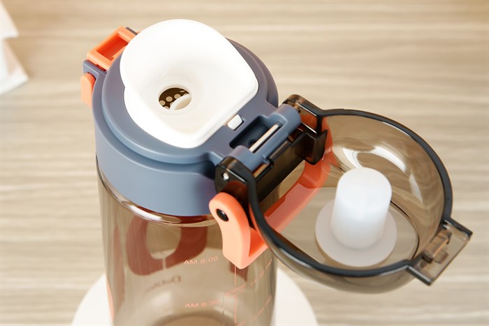 Bình đựng nước nhựa Tritan 620 ml Delites DS-537 Màu Xanh