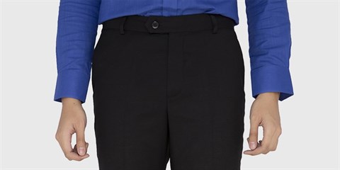 Lưng quần và đỉa quần may tỉ mỉ