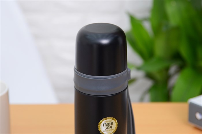 Bình giữ nhiệt inox 500 ml DMX YNQE-3021 Màu Đen