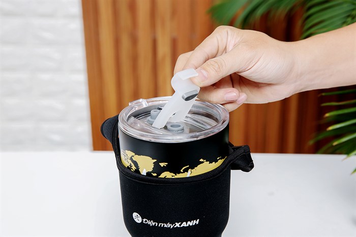 Ly giữ nhiệt inox có túi xách 850 ml DMX KS K850Y25 Màu Đen