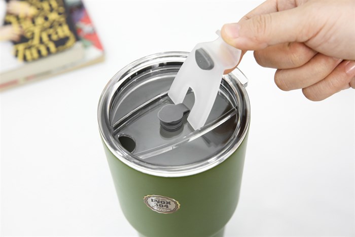 Ly giữ nhiệt inox có túi xách 850 ml DMX KS K850Y25 Màu Xanh rêu