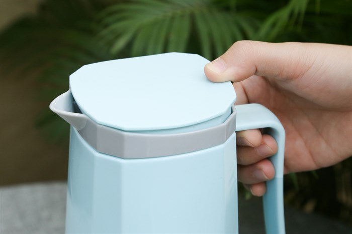 Bình thủy giữ nhiệt nhựa 1 lít DMX KS K10C64 Màu Xanh Da Trời