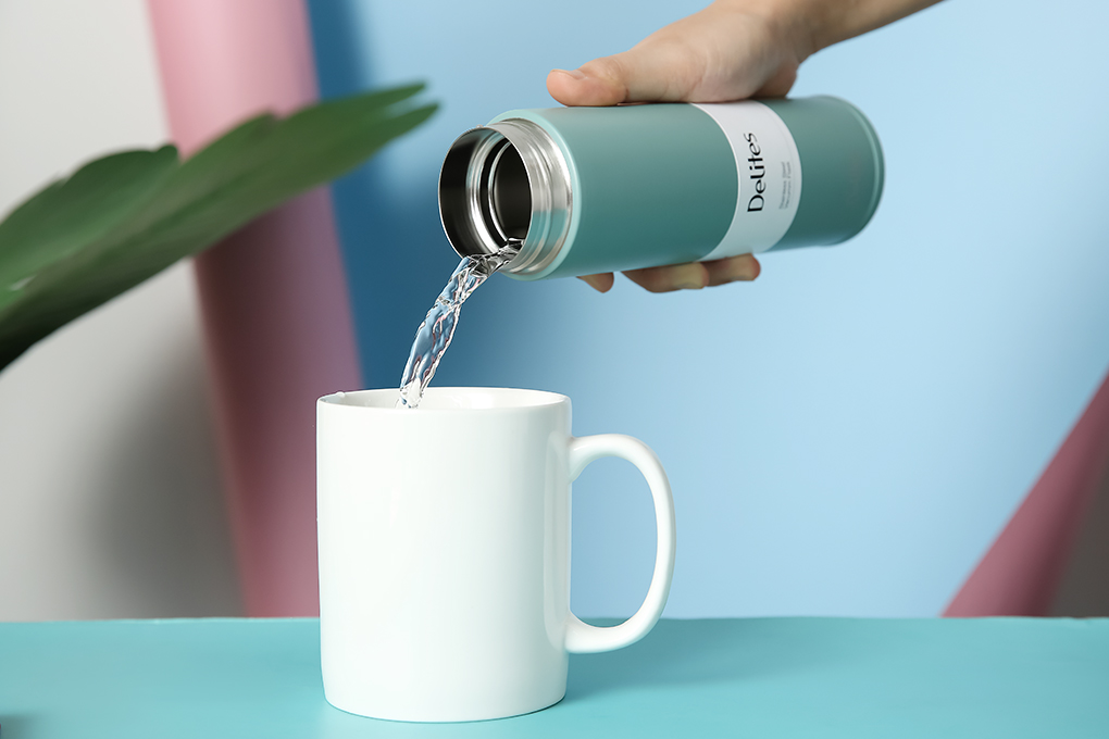 Bình giữ nhiệt inox 350 ml Delites K350B73 Xanh - Cam Màu Xanh lá