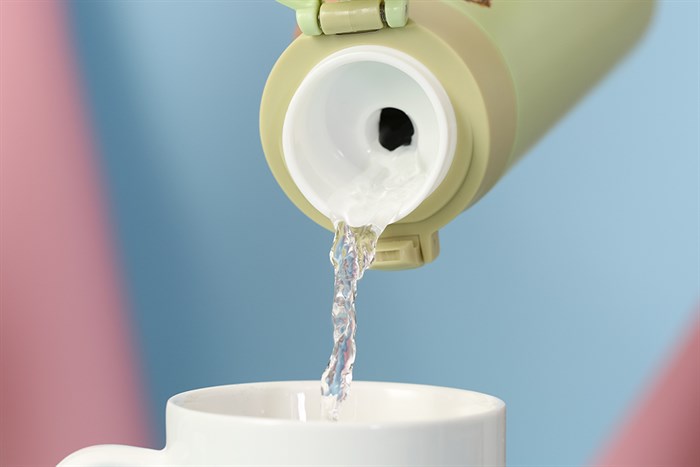 Bình giữ nhiệt inox 500 ml Delites KS K500B56 Màu Xanh lá