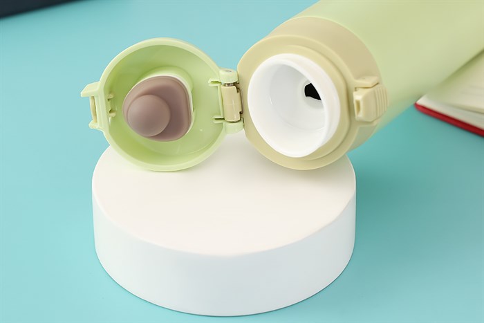 Bình giữ nhiệt inox 500 ml Delites KS K500B56 Màu Xanh lá