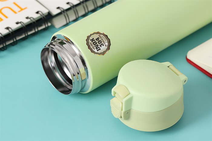 Bình giữ nhiệt inox 500 ml Delites KS K500B56 Màu Xanh lá