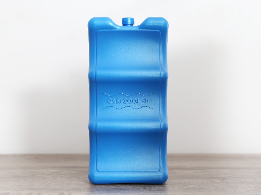Lọ giữ lạnh nhựa UBL 21x10cm 1