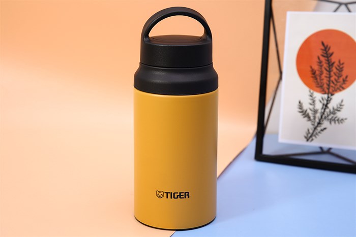 Bình giữ nhiệt inox 400 ml Tiger MCZ-S040YEV Màu Vàng