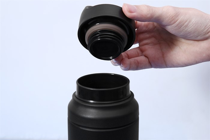 Bình giữ nhiệt inox 600 ml Tiger MCZ-S060KCV Màu Đen