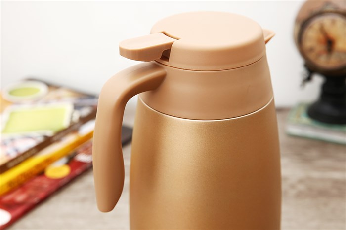 Bình giữ nhiệt inox 1600 ml Hommy KH16 Màu Vàng