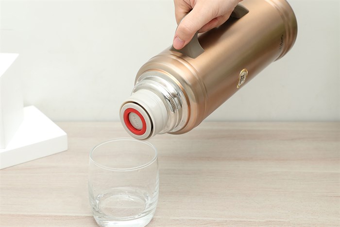 Bình giữ nhiệt inox 1200 ml Delites BT006 vàng Màu Vàng đồng