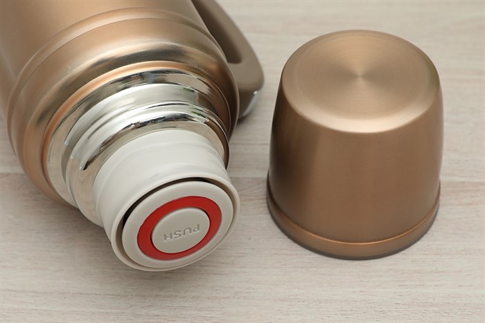 Bình giữ nhiệt inox 1200 ml Delites BT006 vàng Màu Vàng đồng