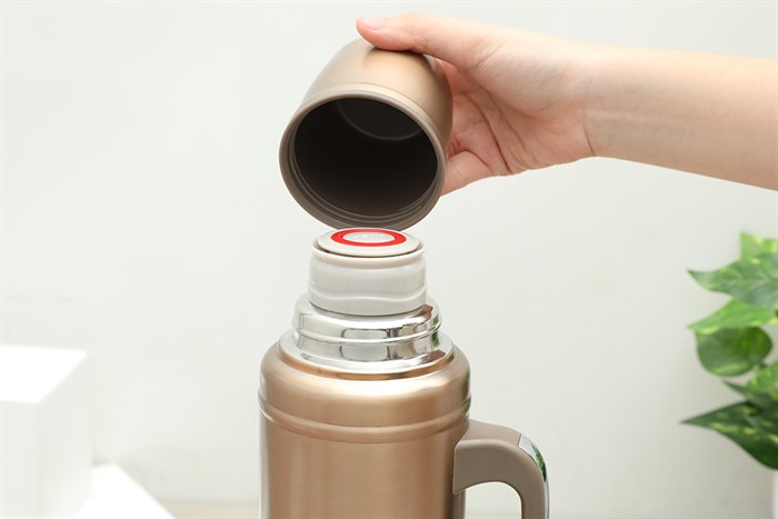 Bình giữ nhiệt inox 1200 ml Delites BT006 vàng Màu Vàng đồng