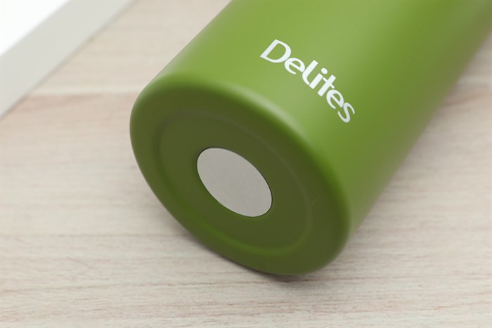 Bình giữ nhiệt inox 530 ml Delites Y1 xanh lá Màu Xanh lá