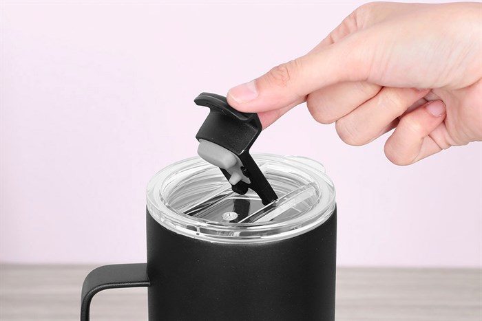 Ly giữ nhiệt inox 700 ml Delites MUG-070YFG Màu Đen