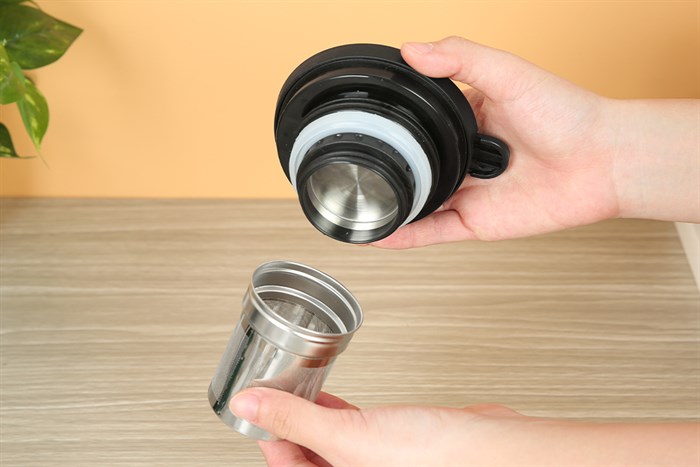 Bình giữ nhiệt inox 800 ml Delites TH9136 Màu Xanh lá