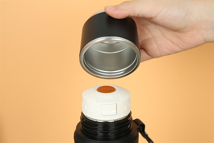 Bình giữ nhiệt inox 590 ml Delites TH5003 Màu Xám