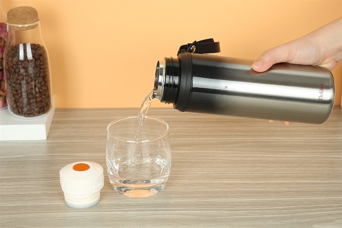 Bình giữ nhiệt inox 590 ml Delites TH5003 Màu Xám